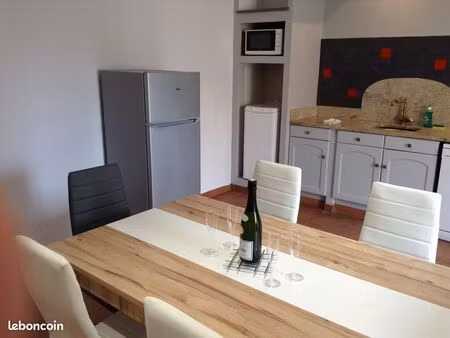 chambre meublée avec garage et terrasse