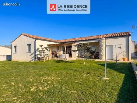 villa 5 pièces 130 m²