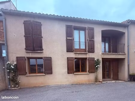 t3 74m² lumineux avec vue + emplacement idéal- couiza