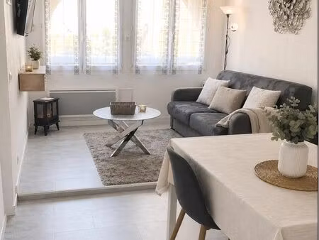 t1 bis rénové 29 m² – plage à 400m – meublé – leucate