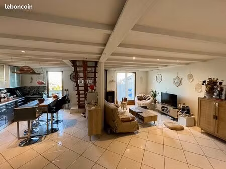 maison 4 pièces 84 m²
