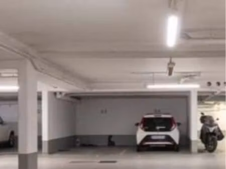 place de parking à louer