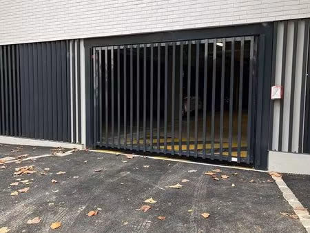 location parking sécurisé