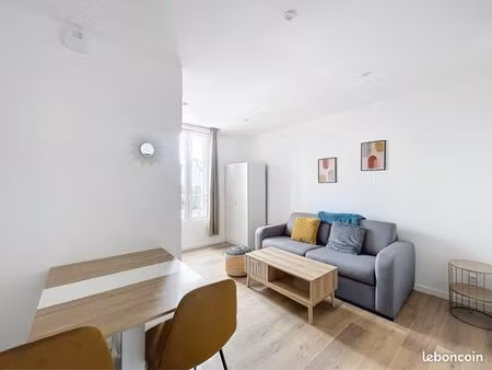 studio meublé refait à neuf