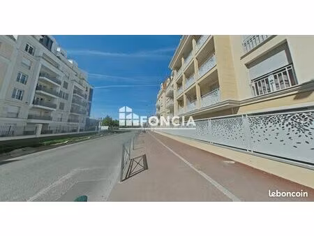 appartement 27.84m² à louer 850 - le blanc-mesnil 93150