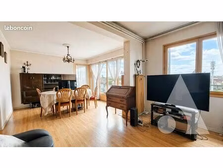 appartement 4 pièces 82 m²