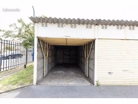 box fermé / garage à vendre drancy – parking sécurisé résidence