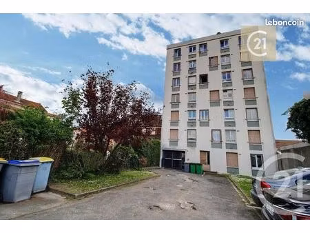 appartement 1 pièce 28 m²