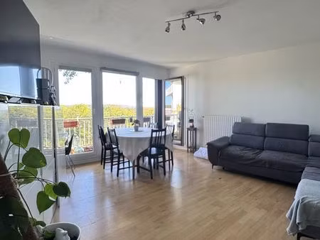 appartement 3 pièces 70 m²