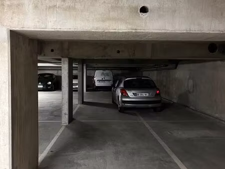 place de parking à louer – emplacement idéal proche paris & orly