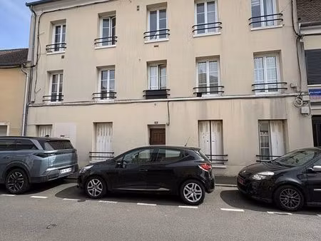 immeuble 7 pièces 245 m²