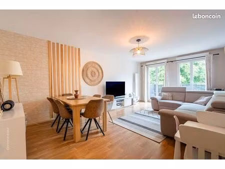 appartement 4 pièces 81 m²