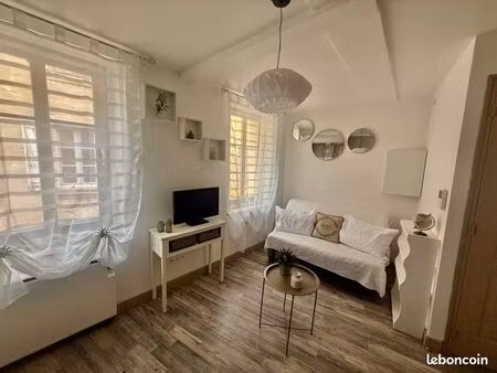 joli studio tout équipé hyper centre