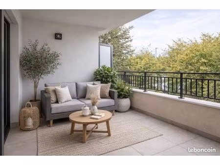 appartement 3 pièces 61 m²