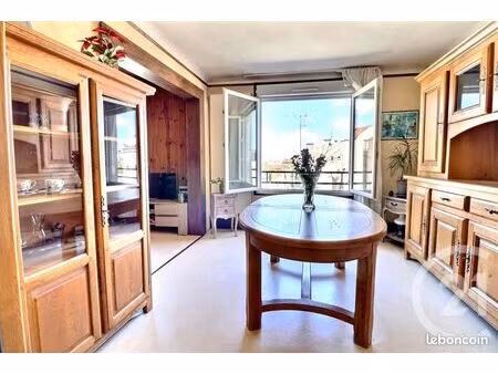 appartement 3 pièces 84 m²