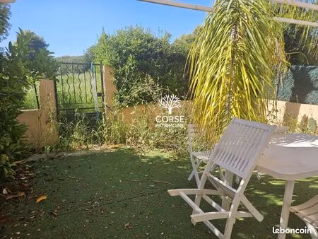 appartement 3 pièces 30 m²