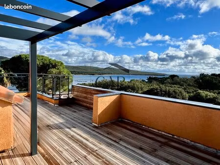 studio 4 pièces 106 m²