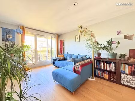 appartement 4 pièces 75 m²