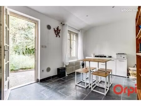 maison 4 pièces 64 m²