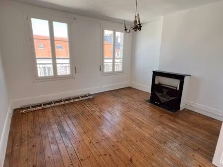 appartement 2 pièces 36 m² – centre-ville piéton saint-denis