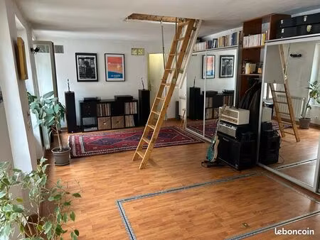 location meublée appartement loft 2/3 grandes pièces