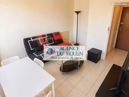 studio 1 pièce 25 m²