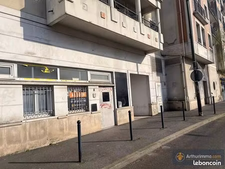 local commercial 112 m² les pavillons-sous-bois