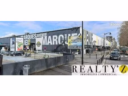 local commercial 129 m²