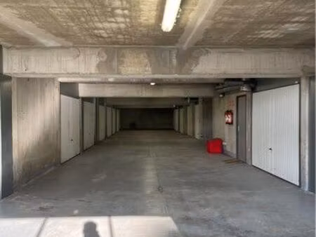 garage / box 15m2