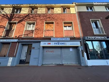 local commercial 45 m²