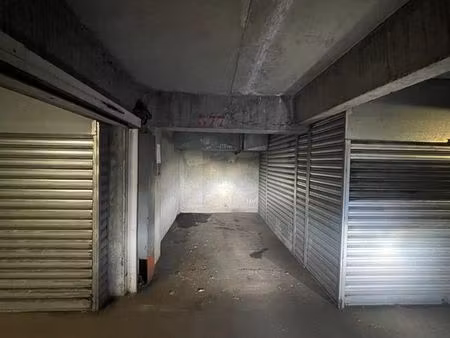 box parking creteil hotel de ville