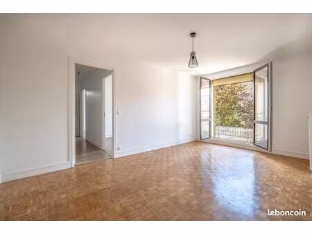 appartement 3 pièces 57 m²
