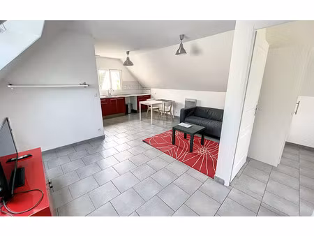 location appartement  m² t-2 à joué-lès-tours  649 €