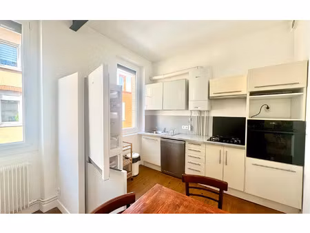 location appartement  59.04 m² t-3 à toulouse  1 170 €