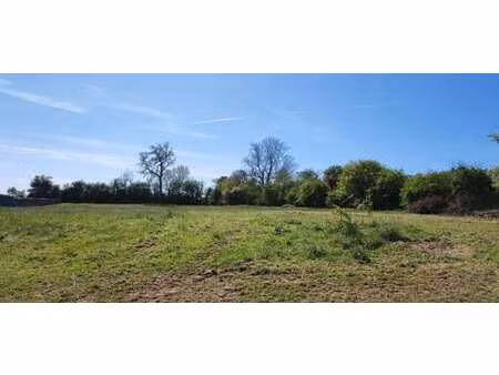 vente terrain à parfouru-sur-odon (14310) : à vendre / parfouru-sur-odon