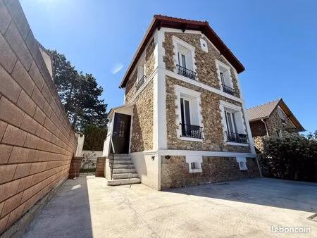 maison 3 pièces 75 m²