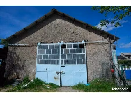 maison 1 pièce 90 m²