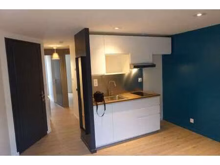 location appartement 3 pièces meublé à montaigu (85600) : à louer 3 pièces meublé / 45m² m