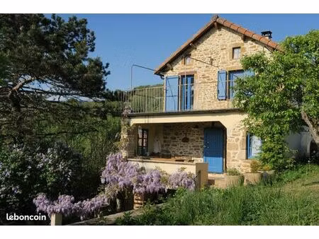 maison en aveyron