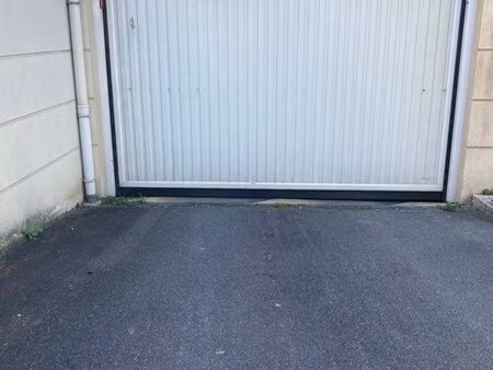 location parking sous-terrain