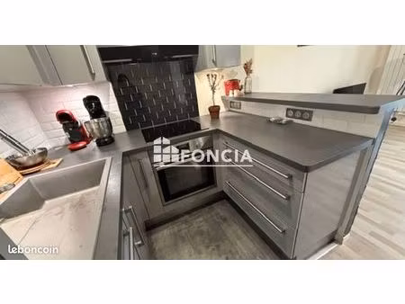 appartement meublé 2 pièces 39.11m² à louer 950 - le plessis trevise 94420