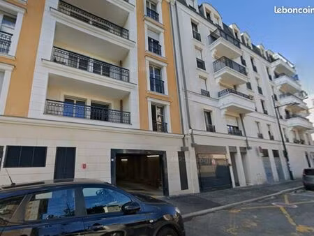 place de parking sécurisée – immeuble neuf gare sannois – 16 000