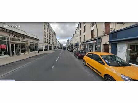 local commercial emplacement n°1 – bail 3.6.9