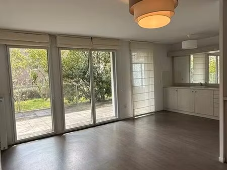 local professionnel pour professions médicales ou paramédicales