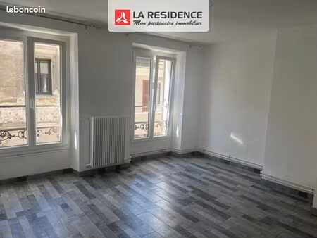 appartement 3 pièces 44 m²
