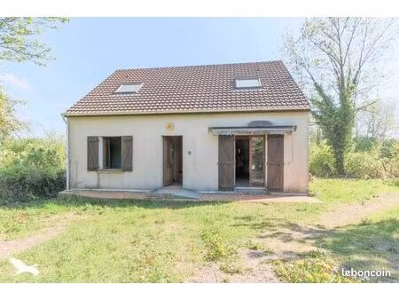 pavillon 5 pièces 102 m²