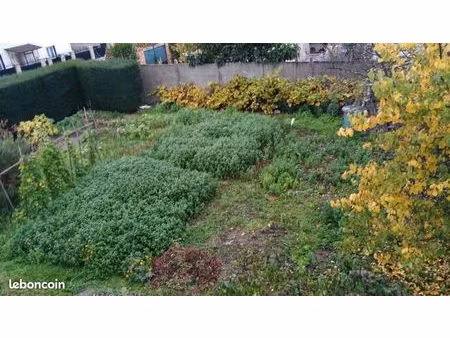 terrain 256 m² garges-les-gonesse