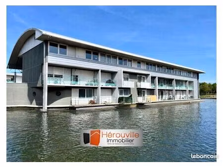 studio 1 pièce 24 m²