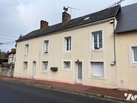 immeuble 100 m² orbec