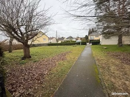 terrain 299 m² survilliers